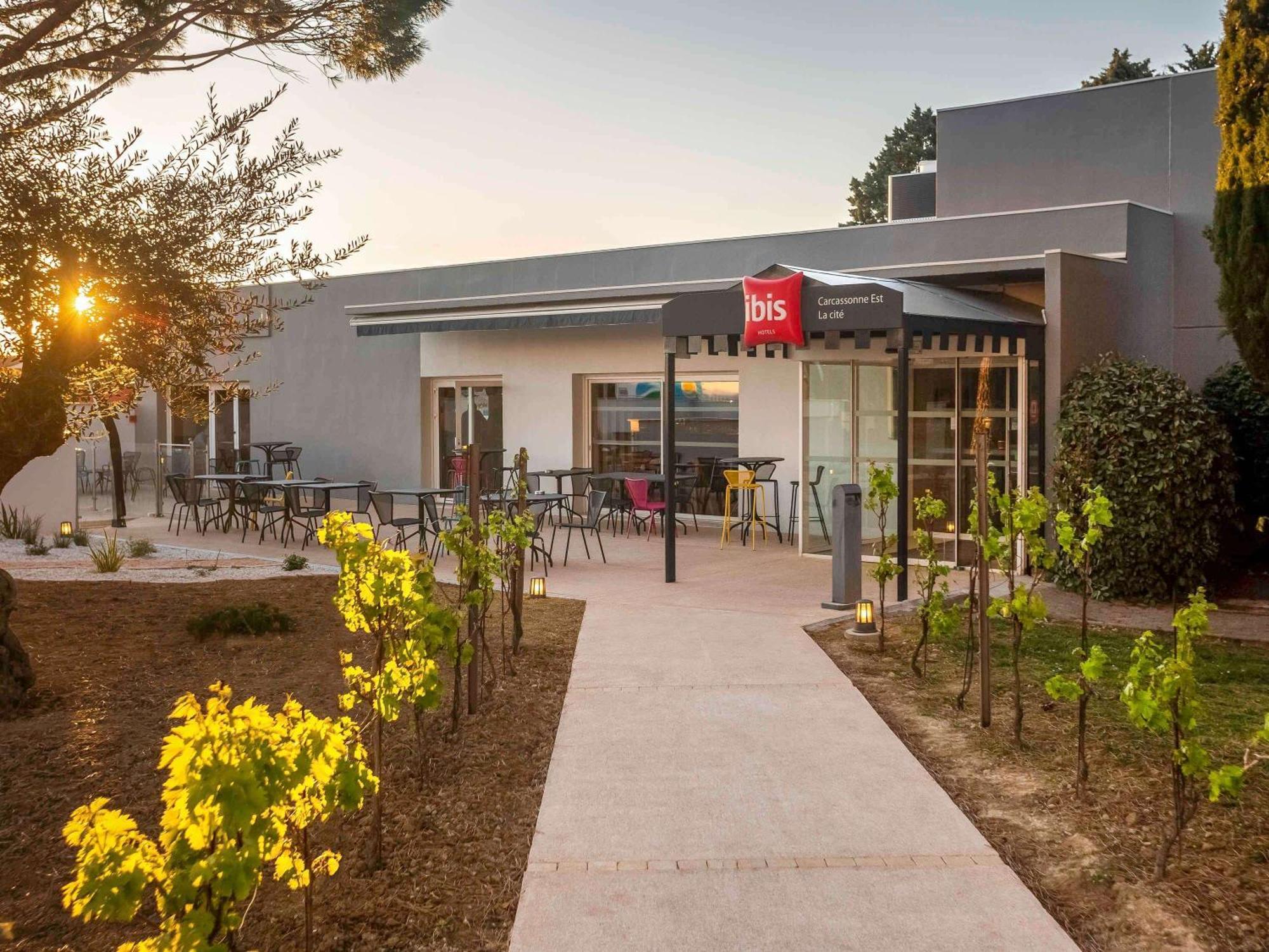 Ibis Carcassonne Est La Cite Exterior foto