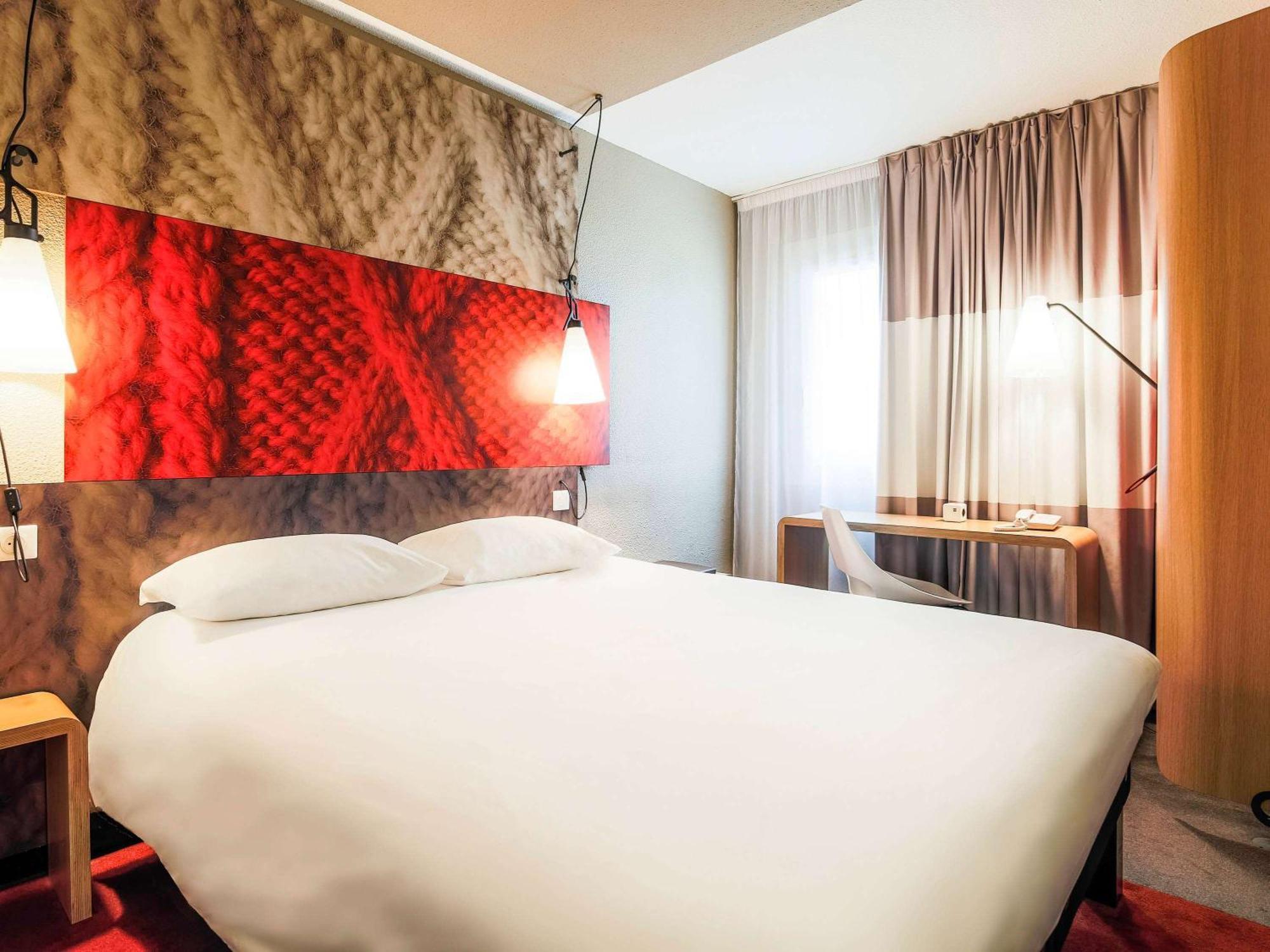 Ibis Carcassonne Est La Cite Exterior foto