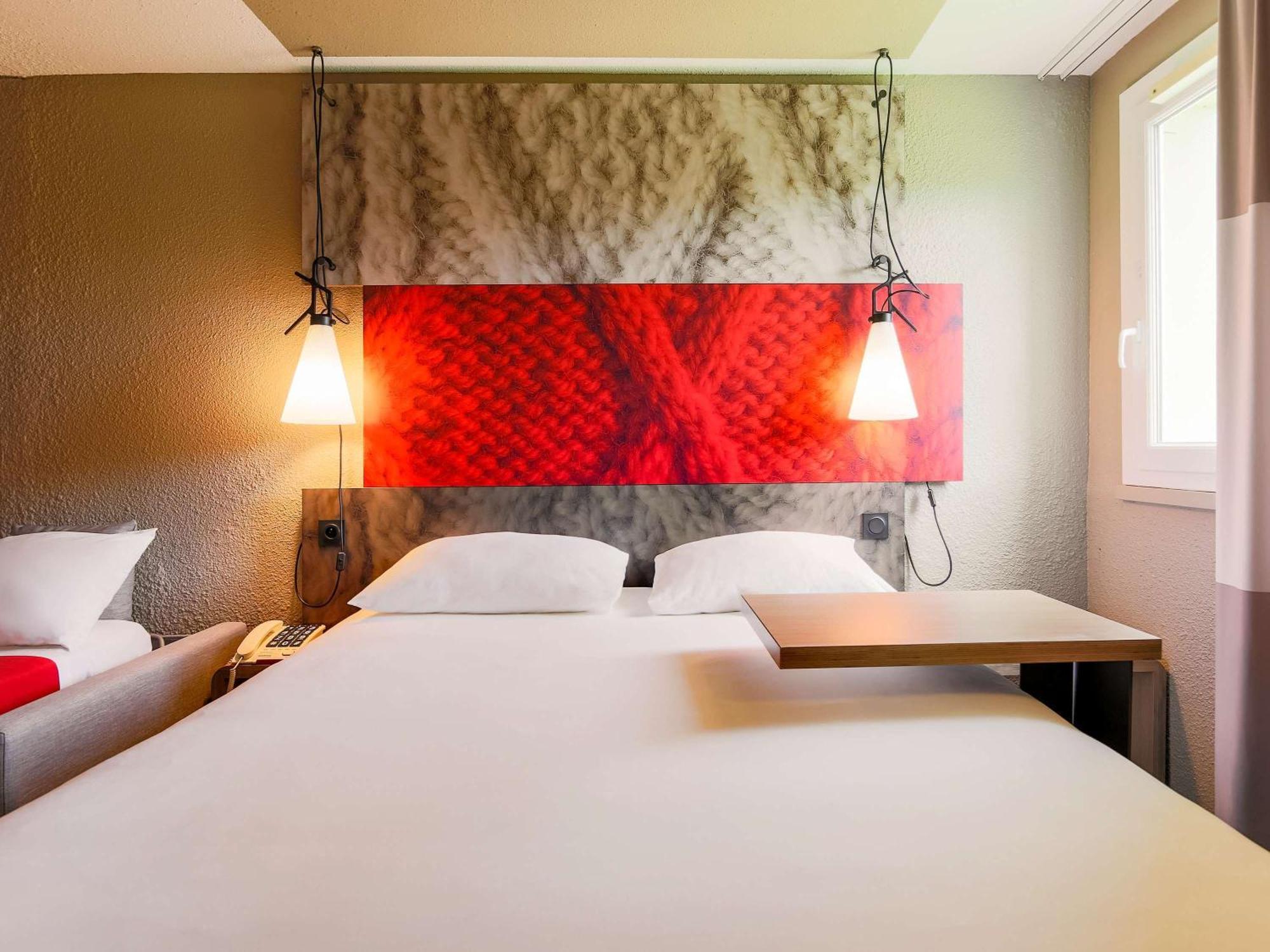 Ibis Carcassonne Est La Cite Exterior foto